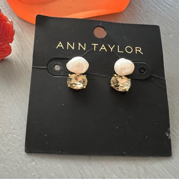 Ann Taylor Bangle Bracelet Ring & Earrings NEW - Picture 2 of 5